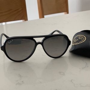 Ray ban plastic aviator sunglasses
